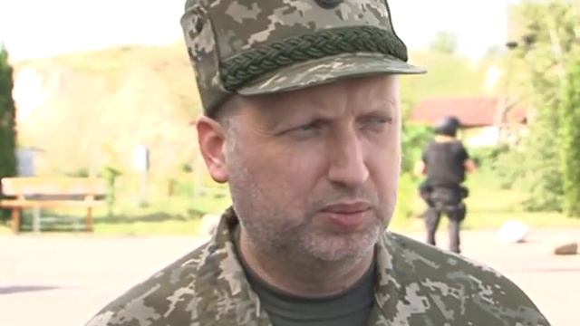 Александр Турчинов про мини-бронетранспортер "Дозор" смотреть онлайн