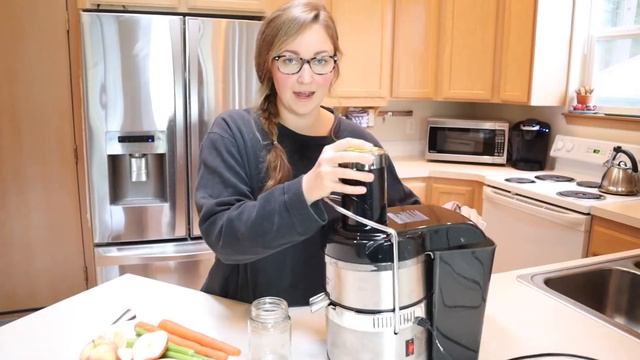 Jack LaLanne Power Juicer Review and Demonstration 2022 смотреть онлайн