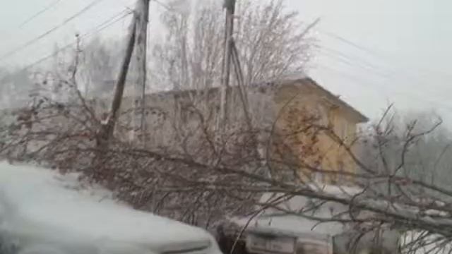 Под властью циклона смотреть онлайн