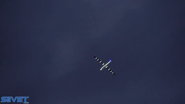 Pyro And Fireworks GLIDER Night Aerobatics Full Airshow Flying SZD-59 ACRO - Flygfesten 2022 смотреть онлайн