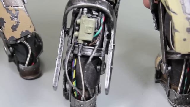 Iron Man Movie Hot Toys Mark I Version 2.0 Iron Man 1/6 Scale Collectible Figure Review смотреть онлайн