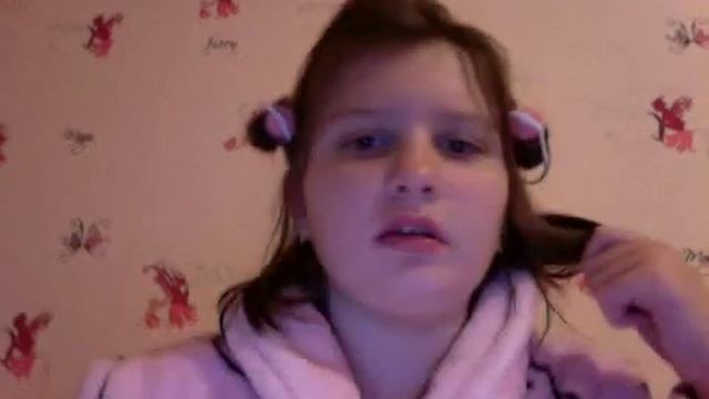 Как намотать короткие волосы на бигуди. Часть 2. смотреть онлайн