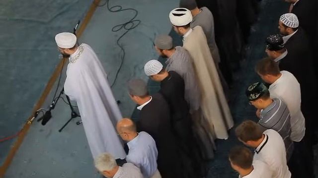 Праздничные богослужения в честь Ураза-байрам смотреть онлайн