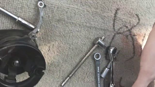 Lexus Gs 300 1999 , датчик положения педали газа. VSC / VSC OFF (1)