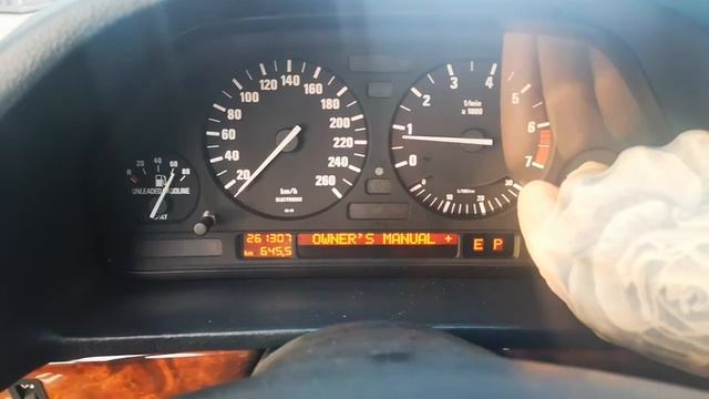 Bmw 735i 1990 English