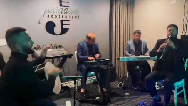 Jor Apinyan klarnet & Jan band - Harsanekan New 2022 смотреть онлайн