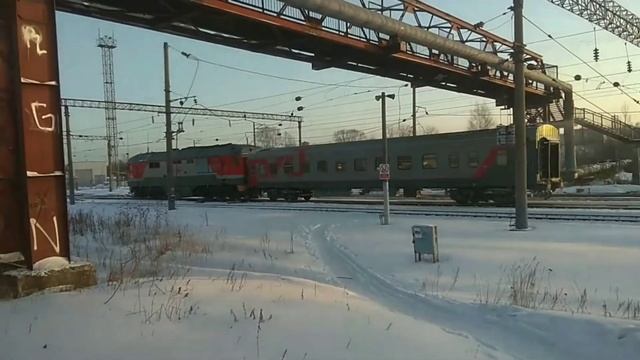 Тепловоз ( ТЭП70БС 231 ) с пригородным сообщением Кострома - Галич смотреть онлайн