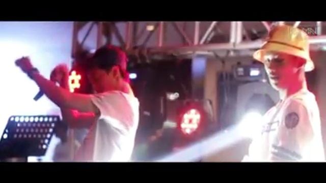 Krist Kingin at HNMN Project 2016 $ History Of Groovy Sunset смотреть онлайн