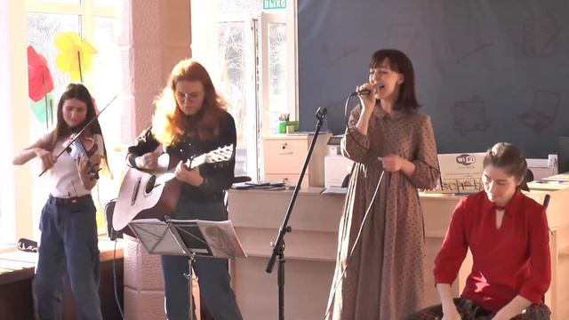 гр."Човен", кавер "Любите, девушки" (гр. Браво, автор: Валерий Сюткин, композитор Евгений Хавтан) смотреть онлайн
