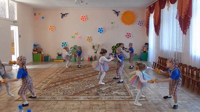 детский сад 141 Гомель Ламбада с кубиками смотреть онлайн