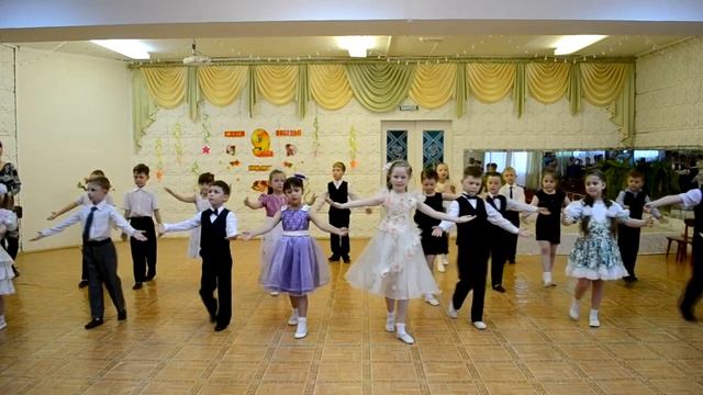 До свиданья, добрый дом муз. и сл. Аллы Бобровой смотреть онлайн