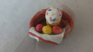 Лепим из пластилина  "Пасхальная корзина"