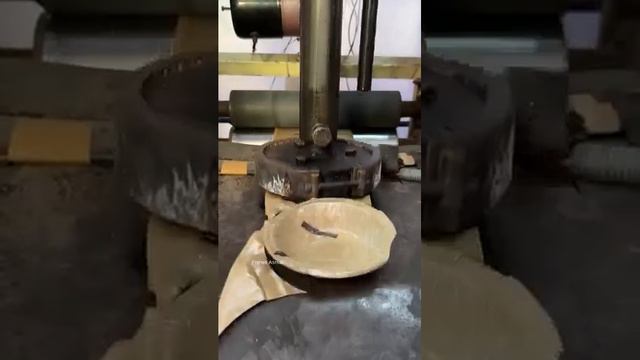 Одноразовые тарелки. смотреть онлайн