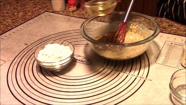 Легкие , быстрые и вкусные оладьи из баклажан ! смотреть онлайн