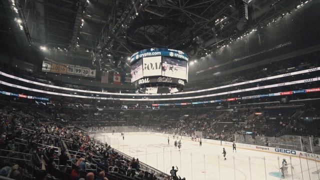 We got FREE VIP NHL Tickets! 🏒 KINGS vs DUCKS 🇺🇸 LA VLOG смотреть онлайн