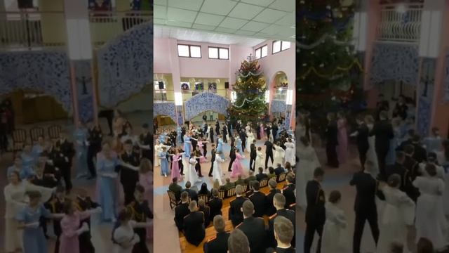 Новогодний кадетский бал в Слуцке￼ смотреть онлайн