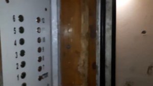 Лифт КМЗ с громким двигателем, Q=320 кг,V=1 м/сек. улица Набережная Победы, 104А