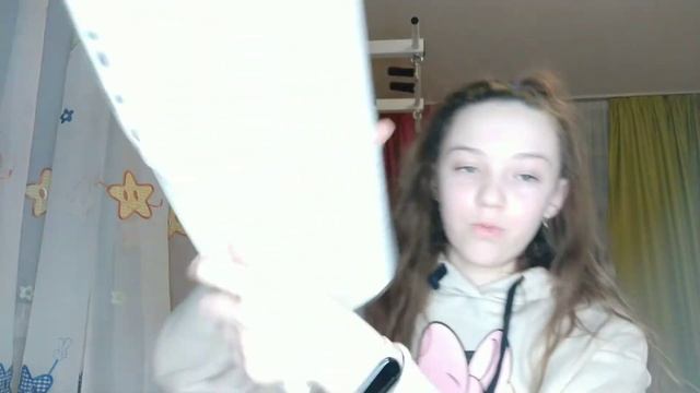 смотрю детские поделки!!!/ Видео Alina Kaktus смотреть онлайн