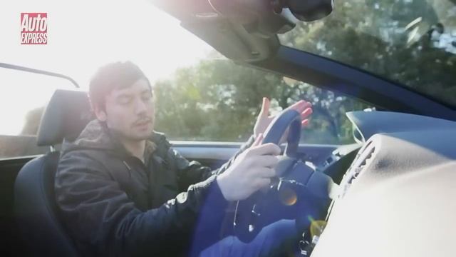 Volkswagen Golf R Cabrio - Auto Express смотреть онлайн