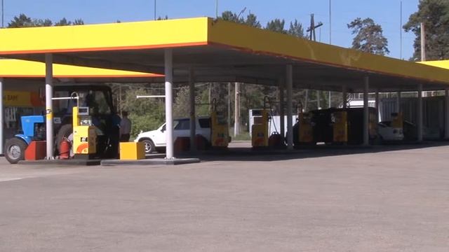 Схемы обмана на заправках раскрыла Федерация автовладельцев России смотреть онлайн