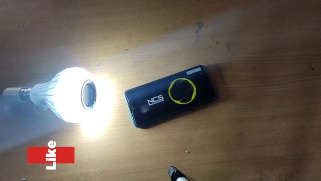LED Bulb With Bluetooth Music Unboxing & Review !! Crazy Unboxing?? смотреть онлайн