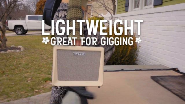 Introducing the VOX Ukulele 50 Amplifier смотреть онлайн