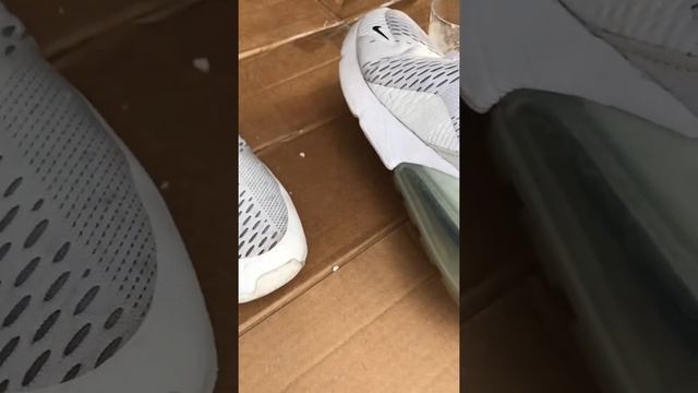 How to clean *white nylon* shoes смотреть онлайн