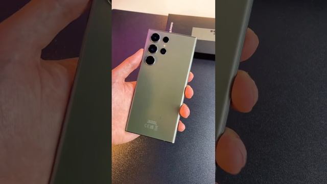 Неоднозначный Samsung S23 Ultra смотреть онлайн