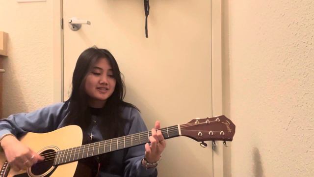 We Fell in Love in October - Girl in Red Cover смотреть онлайн