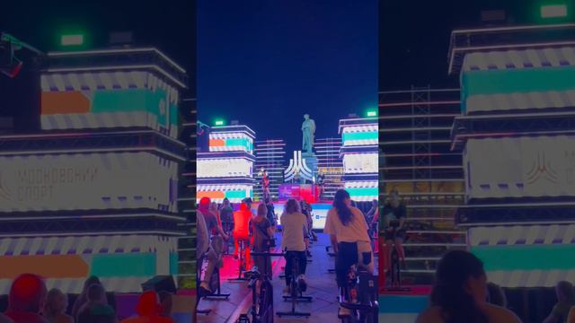 Много Лэд палок и безпроводной архитектурный свет ( 7 площадок ) на фестивале «Ночь Московского Спо смотреть онлайн