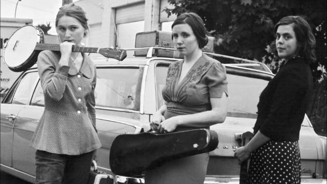 The Be Good Tanyas - Waiting Around To Die