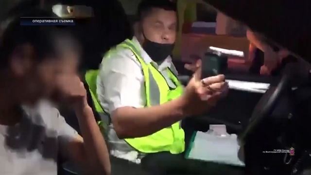 Сотрудники ГИБДД в регионе провели ряд задержаний смотреть онлайн