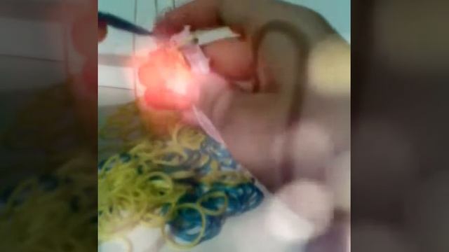 Браслеты из резинок (французская коса) смотреть онлайн