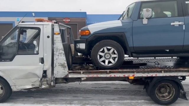 Получаем новый TOYOTA FJ CRUISER ? |  Автомобиль прибыл из ОАЭ в Россию | Mega Avto