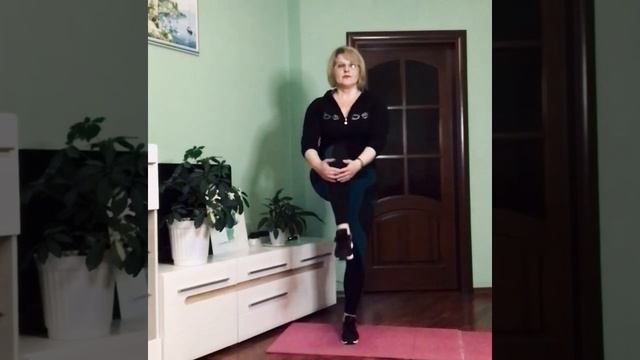 КАК ПОЛУЧИТЬ КРАСИВОЕ ТЕЛО - ЗАНИМАЕМСЯ и ТРЕНИРУЕМСЯ ДОМА - РАСТЯЖКА - Workout at home смотреть онлайн