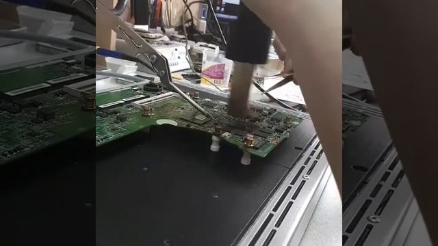 Снятие чипа с компаунда смотреть онлайн