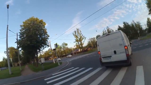 Александрийский парк дорога к ЖД станции Новый Петергоф смотреть онлайн