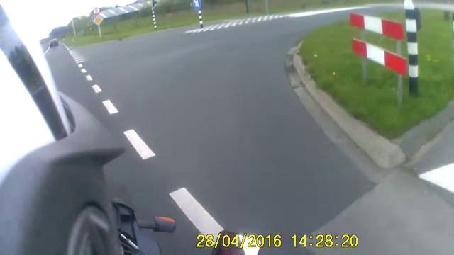 Rollei actioncam 300 test on my Suzuki DR 650 RSE смотреть онлайн