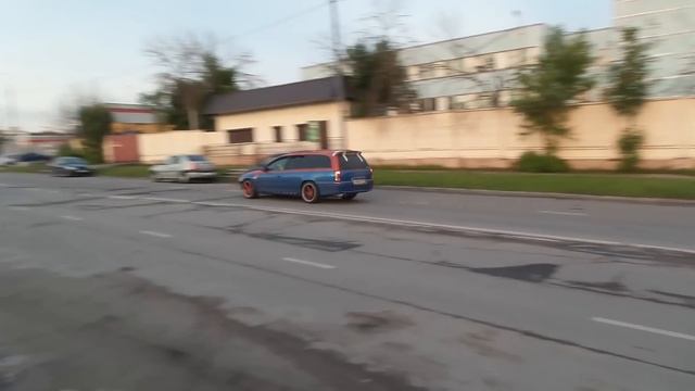 Омега едет. Выхлоп чума! смотреть онлайн