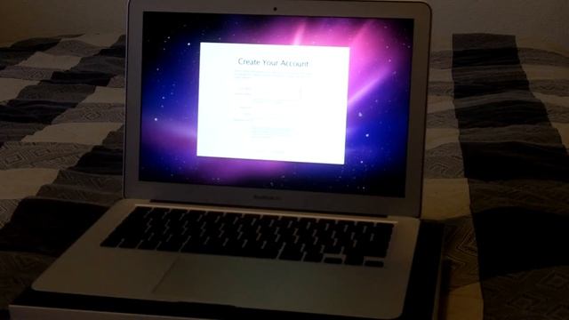 MacBook Air 13.3" (2010 Model) Video Review - на български език смотреть онлайн