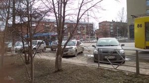 Сломался троллейбус.  Буксировка