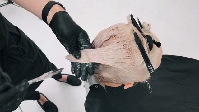 How To: Tonal Diffusion | Colouring Technique | Sports Luxe | TIGI FUSE смотреть онлайн