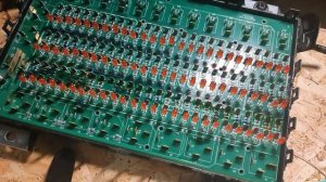 Shacman x3000 2020года Полная разборка блока предохранителей