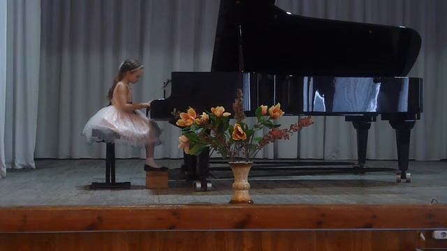 Гордеева Лилия Кукла танцует Бегущая по волнам, заочно май 2016 смотреть онлайн