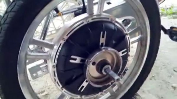 электровелосипед, часть 4 ,gofun снятие заднего колеса , и разботирование заклеивание.