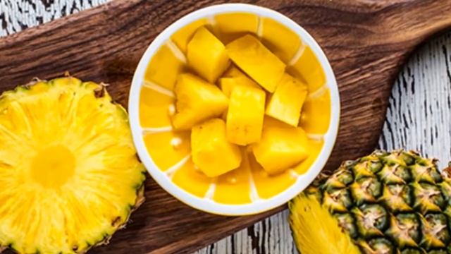 Рецепт смузі з ананасом_Ранок на каналі UA: Житомир 12.07.18 смотреть онлайн