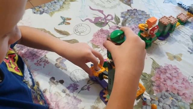 Игра Саши в Lego Super Mario (adventures With Luigi Starter Course)
