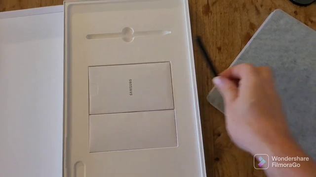 Samsung Galaxy Tab S8 Ultra Unboxing смотреть онлайн
