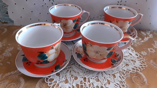 #Экскурсия по двору#чашки-Любава смотреть онлайн