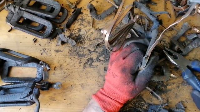 Много Меди из Обмоток Стартеров Большая куча Меди в Копилку смотреть онлайн